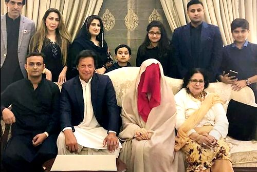 Bushra Maneka with Imran Khan