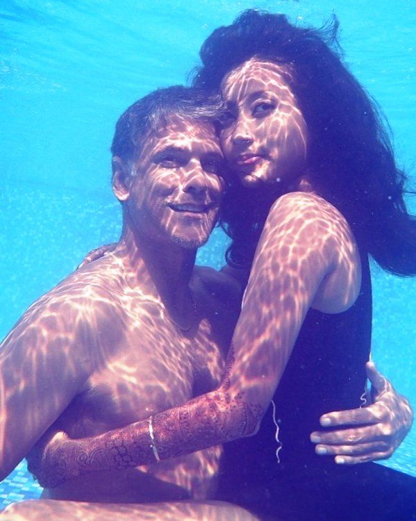 Ankita Konwar and Milind Soman underwater