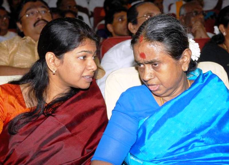 Dayalu Ammal With Her Step Daughter, Kanimozhi