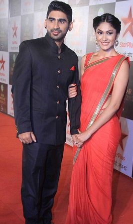 Mrunal Thakur with Sharad Chandra Tripathi