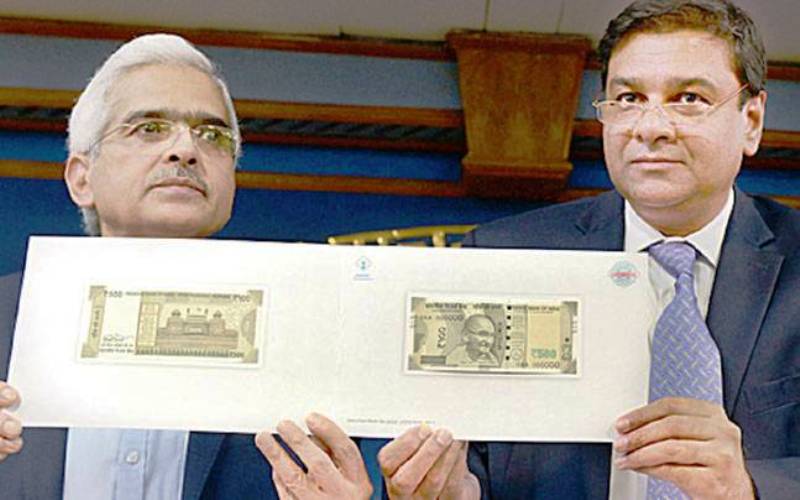Shaktikanta Das Launching New Currency Notes