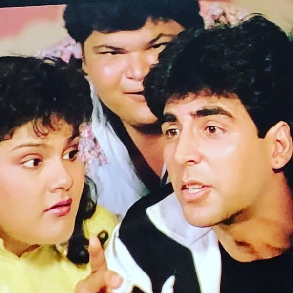 Guddi Maruti with Akshay Kumar in a still from the film Khiladi