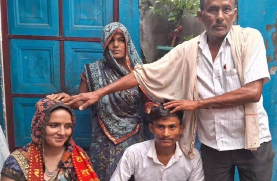 Seema Haider and Sachin Meena with his parents