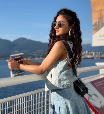 Elisha Mayor while enjoying a trip